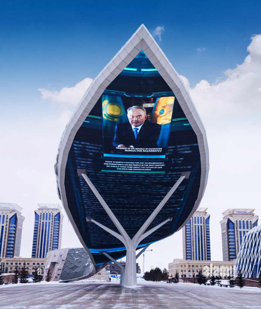 600sqm B1515 Mesh LED screen in Kazakhstan